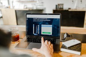 Lee más sobre el artículo Diferencia entre una página web y una landing page