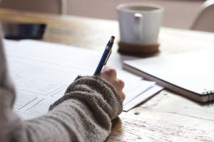 Lee más sobre el artículo ¿Cómo mejorar significativamente la calidad de tu día con un ejercicio de 5 minutos?